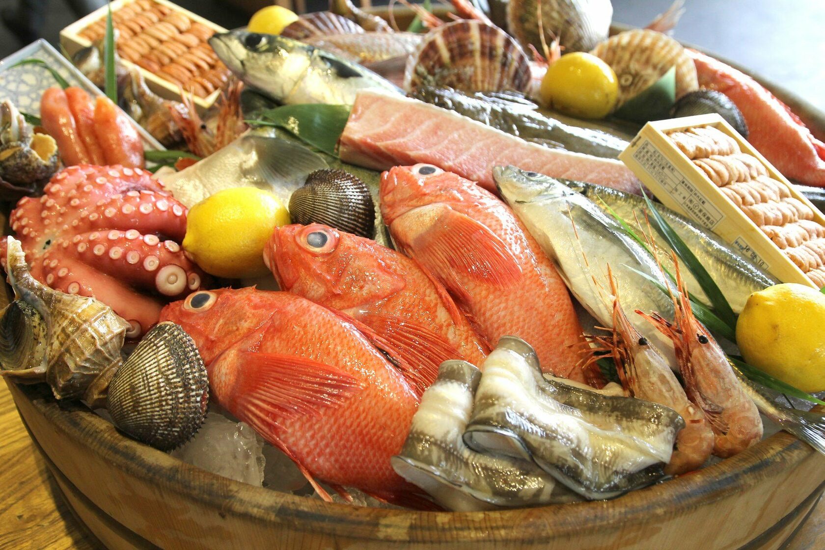Москвичи выбрали лучшие мясные и рыбные продукты года