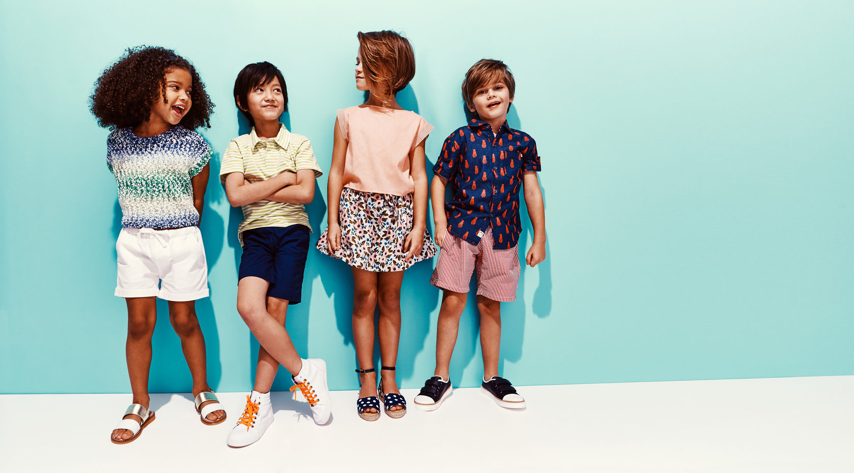 ремонт детской одежды. дизайн детского магазина одежды. ремонт детской одежды. Doctor junior детская одежда magazin dizayn interyer. интерьер детской комнаты 2022.