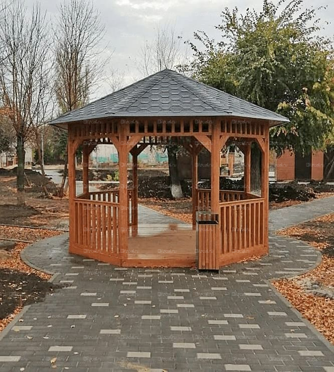 Восьмигранная беседка БД16 Смоленск, май 25'