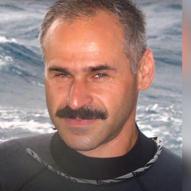 Дмитрий Холоденко
