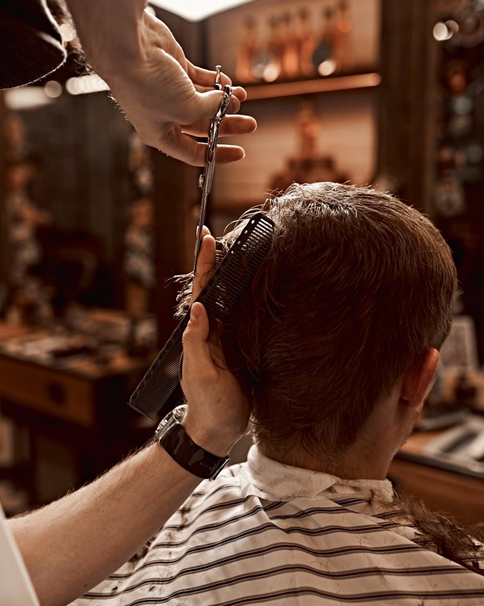 Barbershop Dmitrov предлагает полный спектр традиционно мужских услуг по ух...