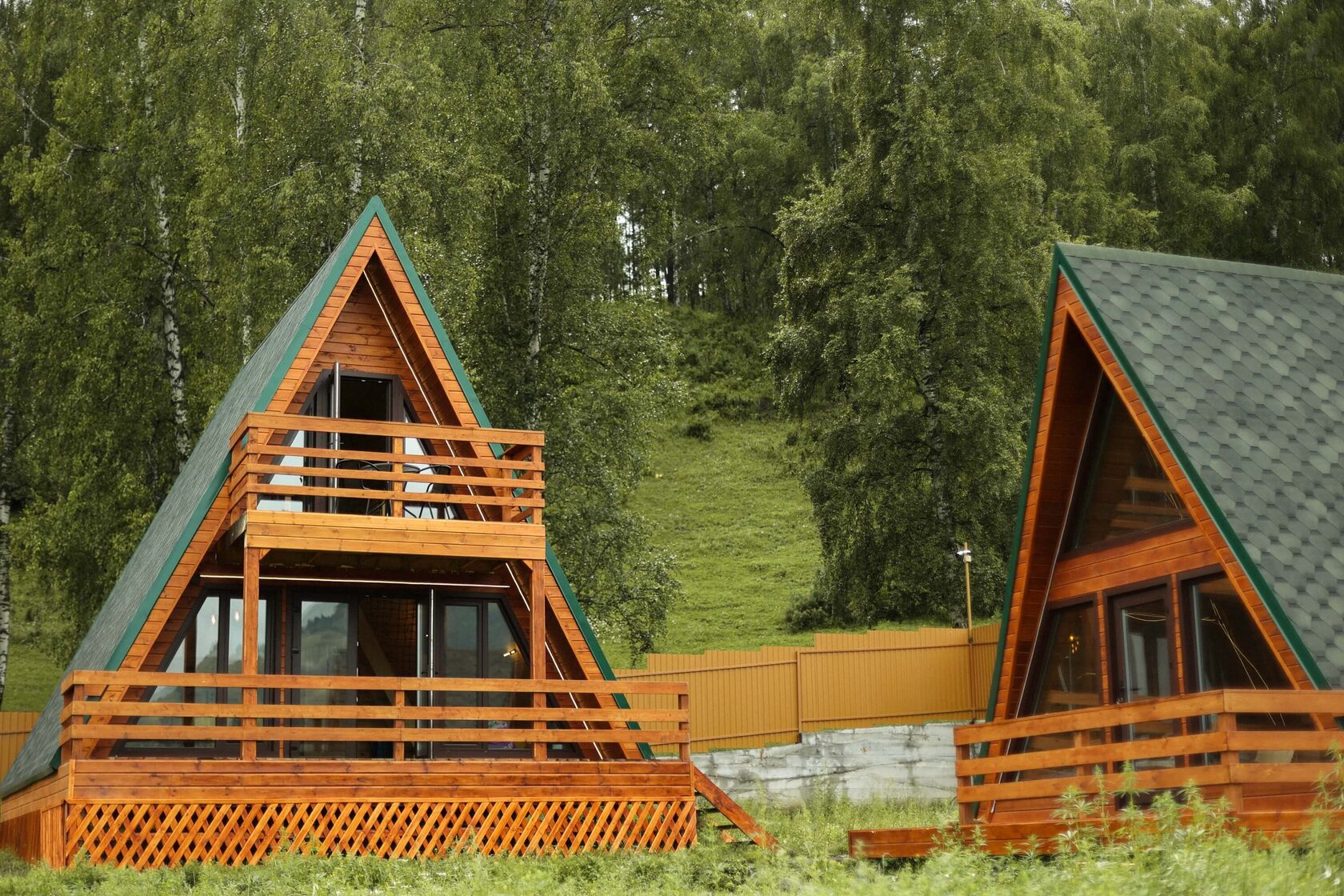 Круглогодичная база отдыха DOLINA летом