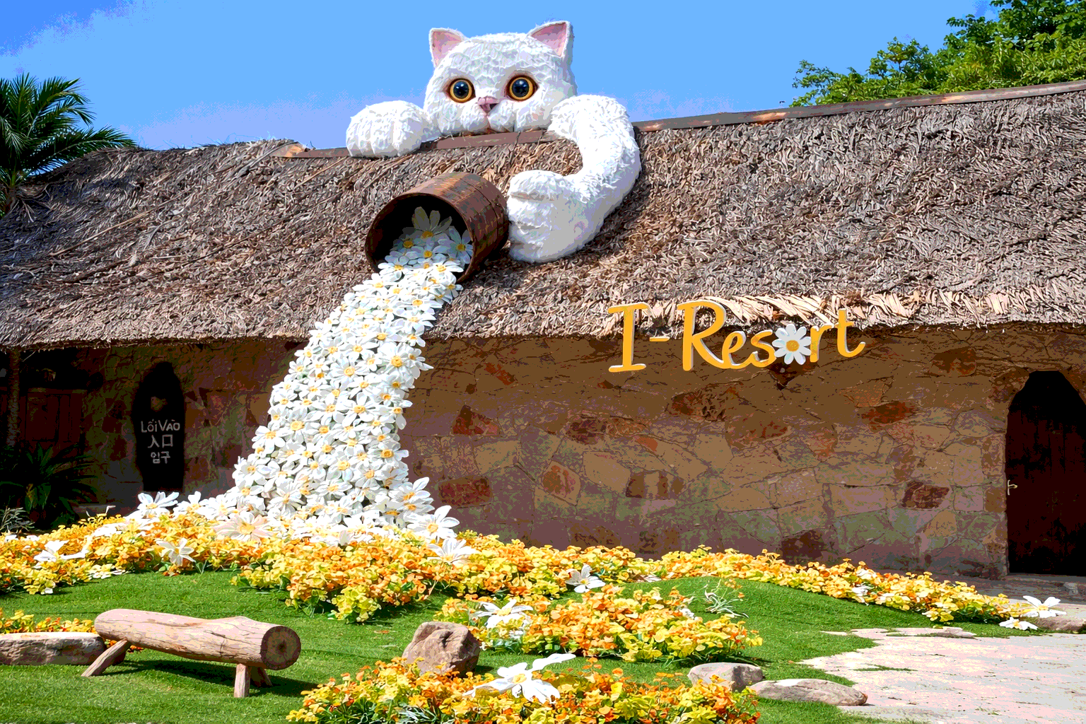 Территория термального комплекса I-Resort в Нячанге.