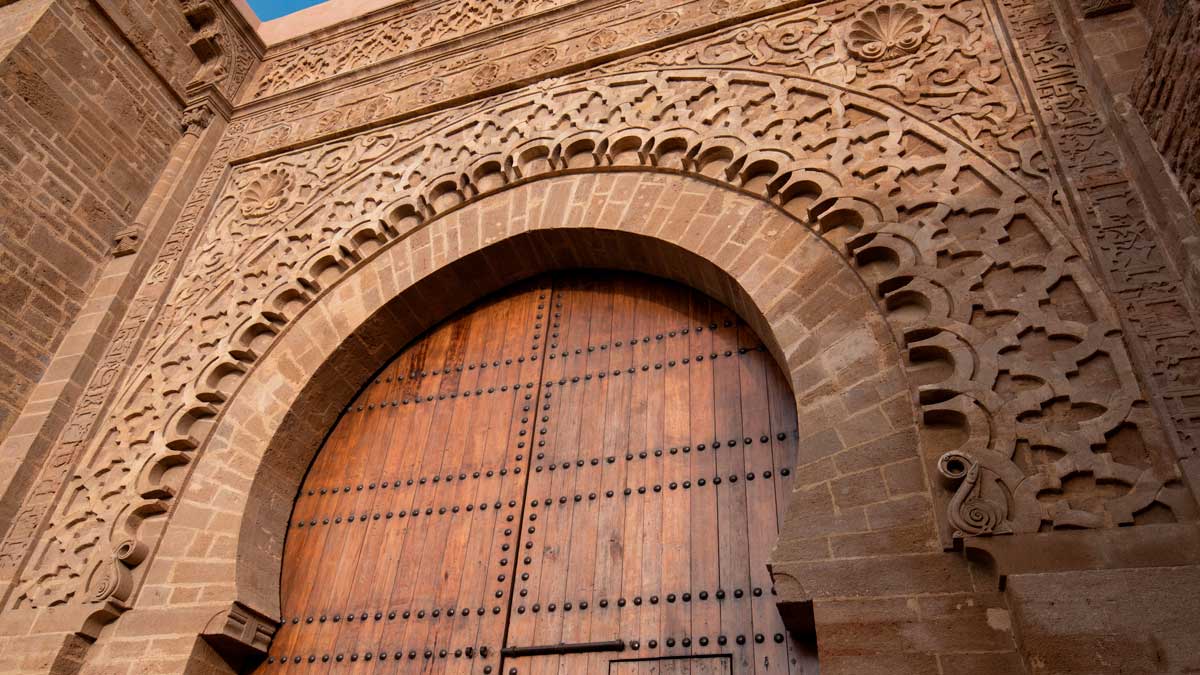 ворота Баб Эль Кебир возле касбы Удайя в столице Марокко Рабате