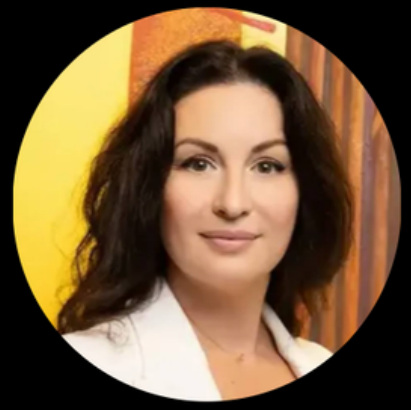 Елена Кутарова
