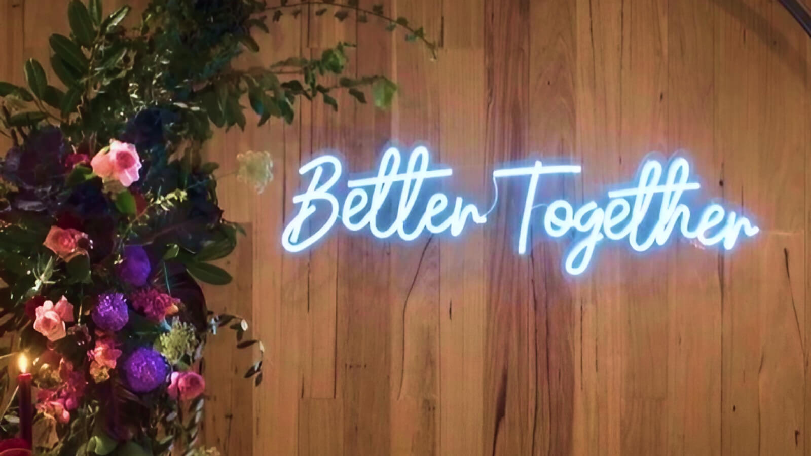 Неоновая вывеска на батарейках: беспроводные надписи, светильники ...