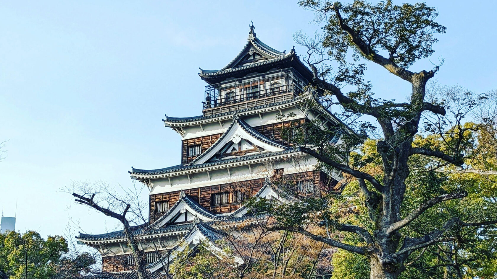 Хиросима — город мира в Японии, Мемориальный парк и Купол атомного взрыва