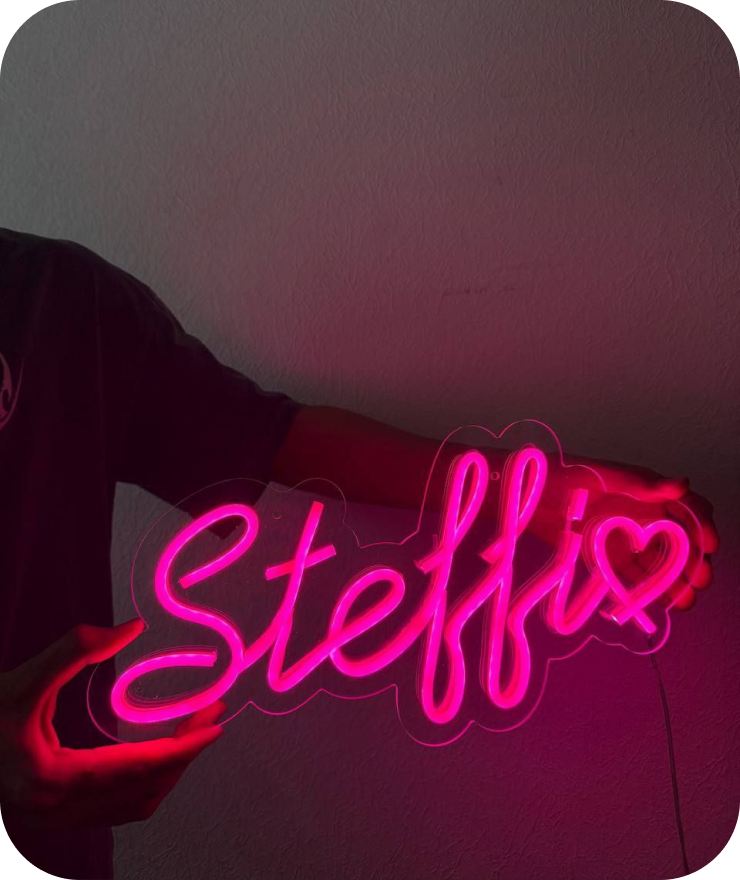 Неоновая вывеска