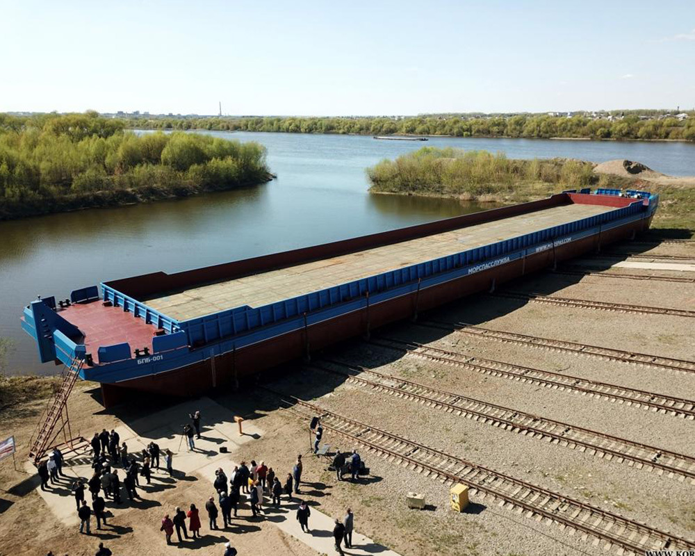 Баржа это. Коломна порт Коломна. Судоверфь порт Коломна. Баржа площадка БПБ-001. Речной порт Коломна.