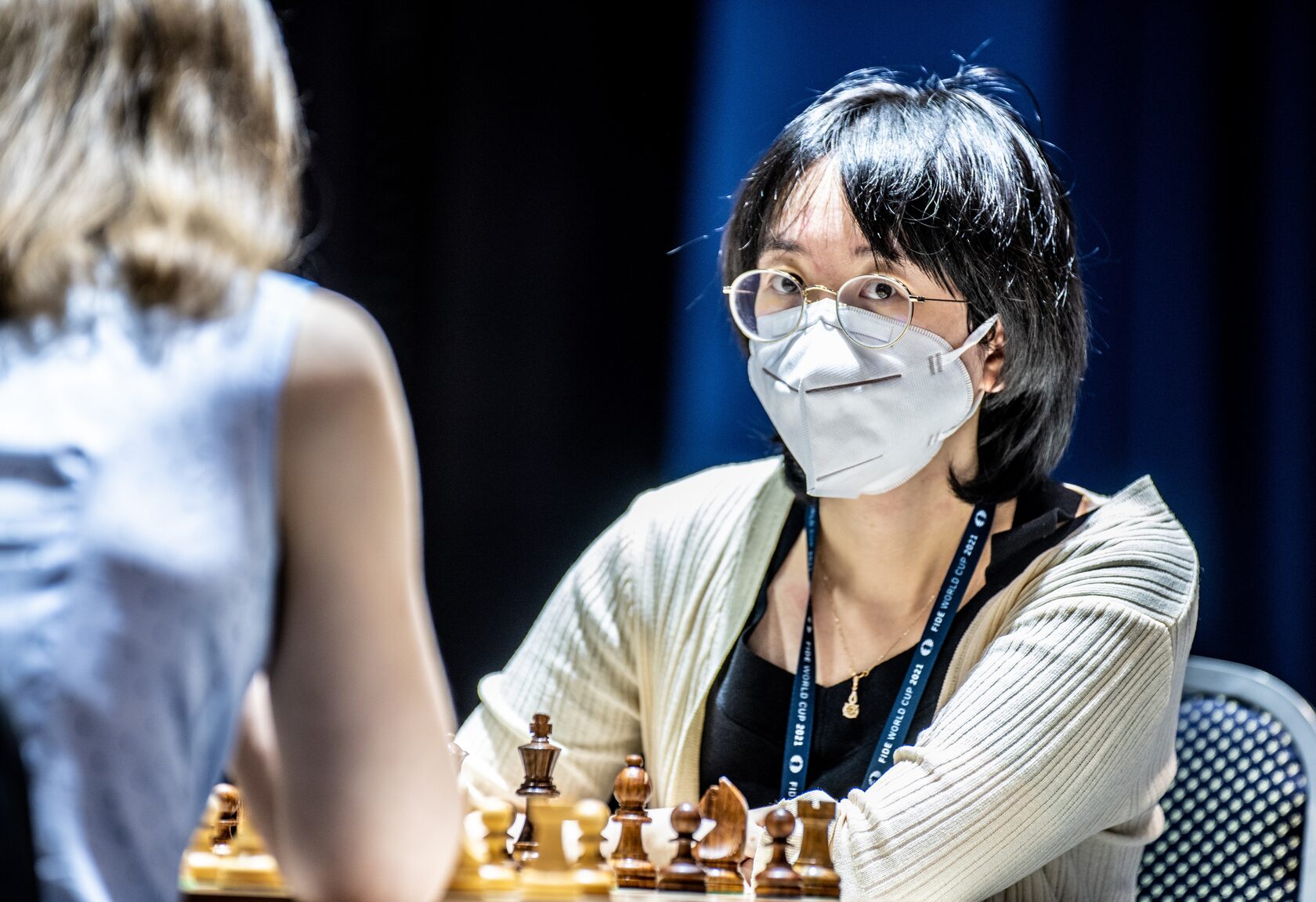 Women's Candidates: Wins for Gunina and Tan Zhongyi