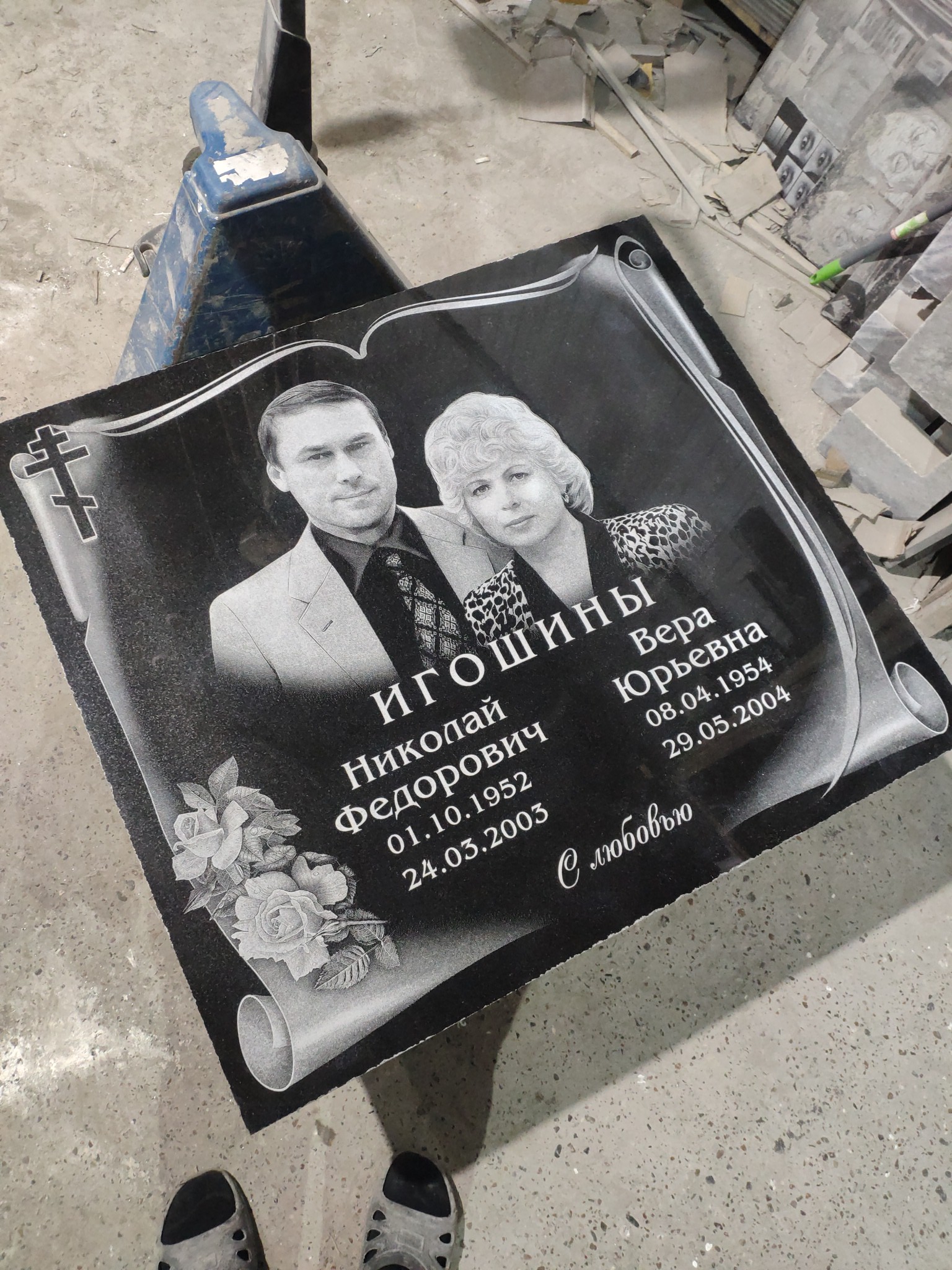 Памятник недорого Киров гранит мрамор заказать купить