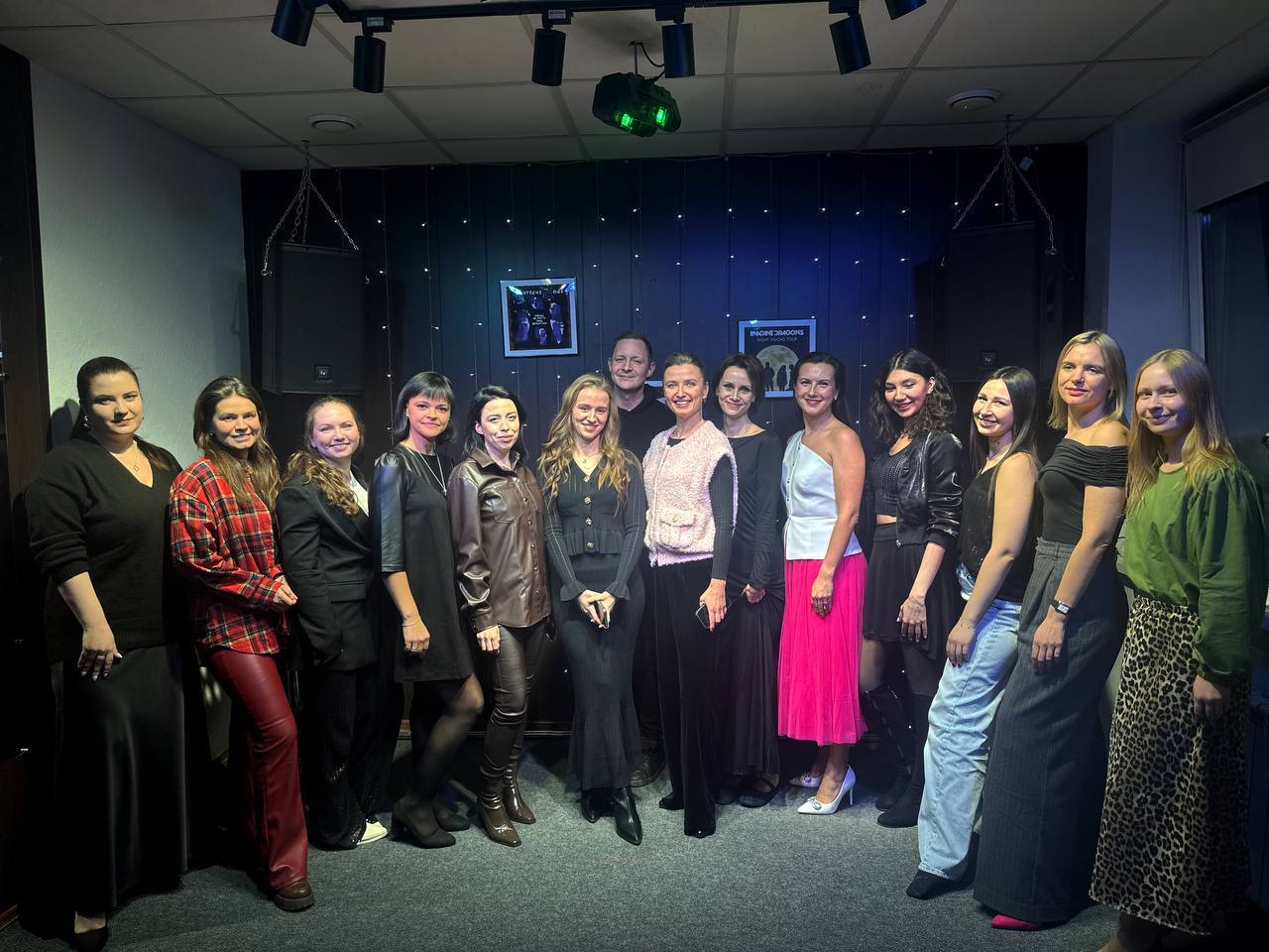 Участники концерта «Песни фабрики звезд»