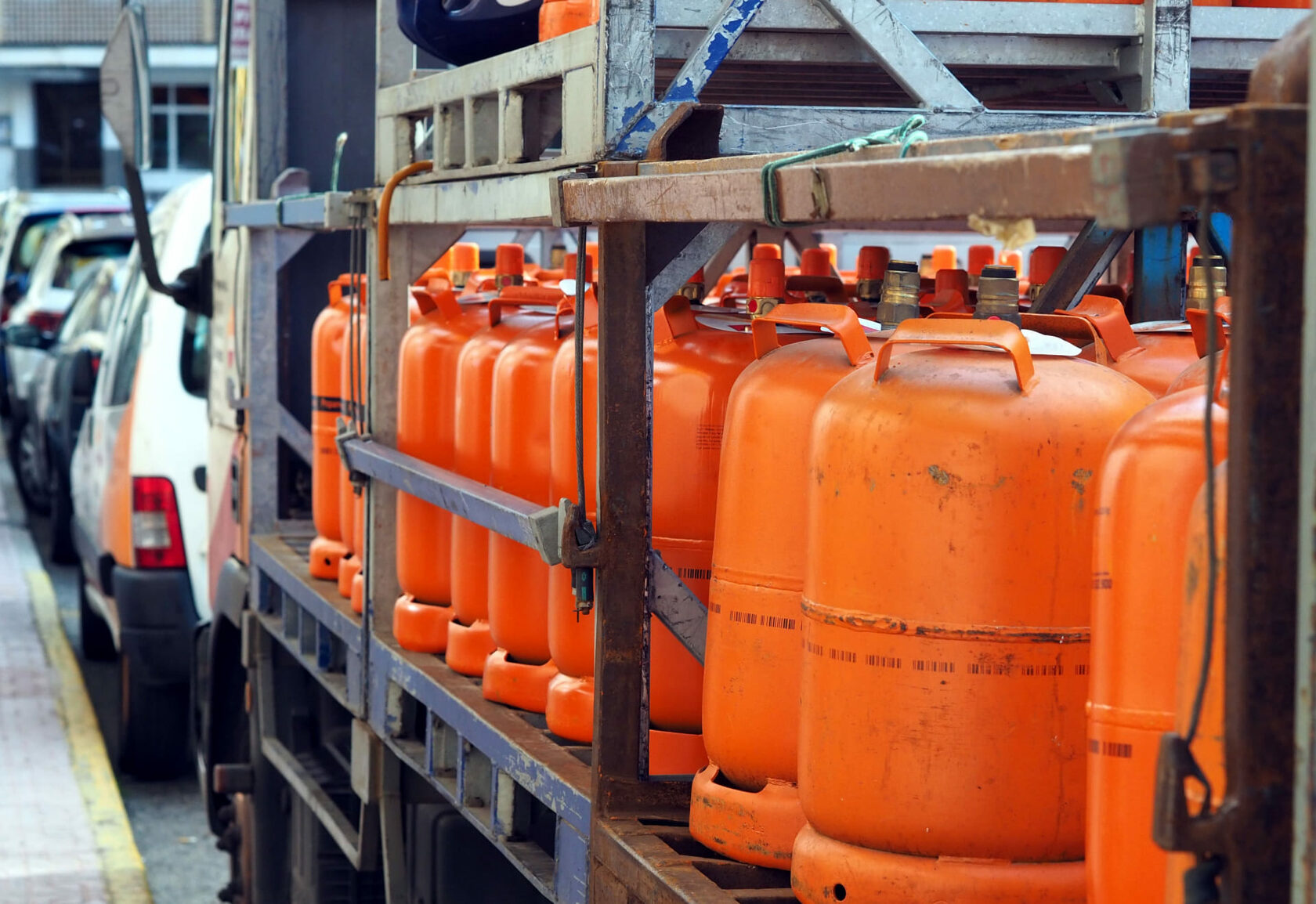 Правильное хранение и транспортировка газовых баллонов