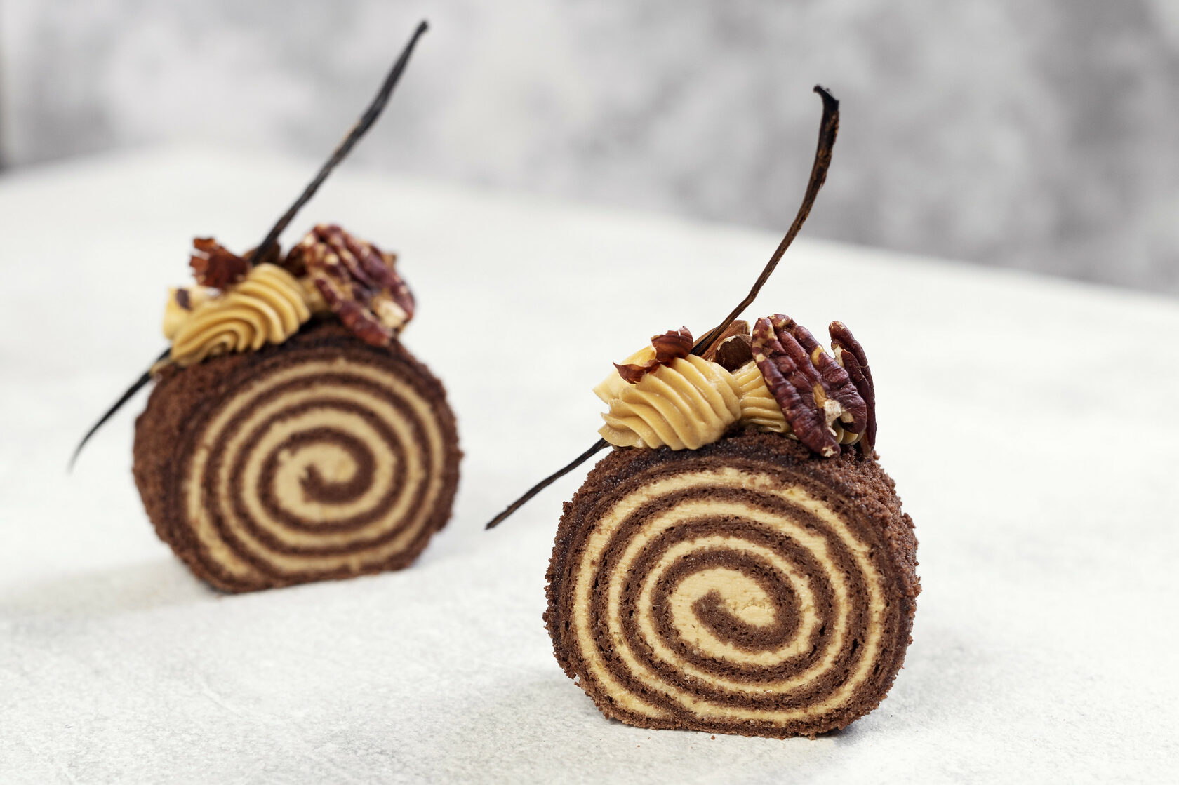 photo of coffee roll cake cross section