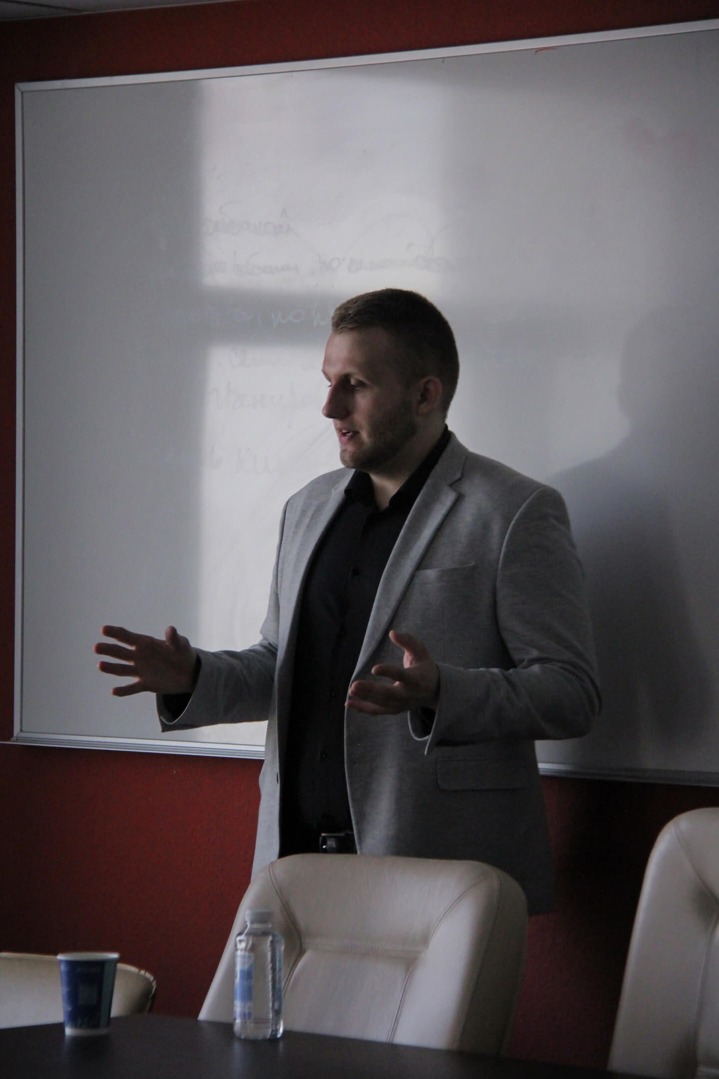 юрий андреев спикер по маркетингу