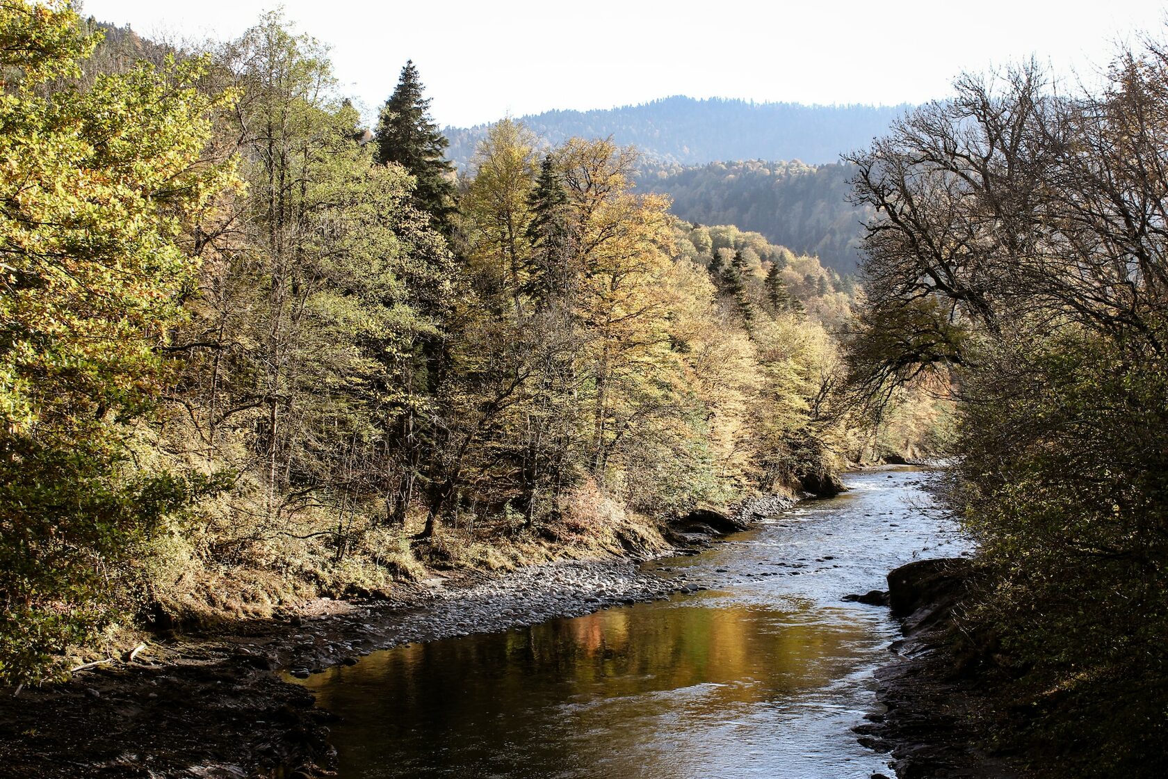 Горная легенда адыгея. Горы адыгеи. Плато лаго-наки альпийские луга. Горная легенда даховская лагерь. Горная легенда даховская.