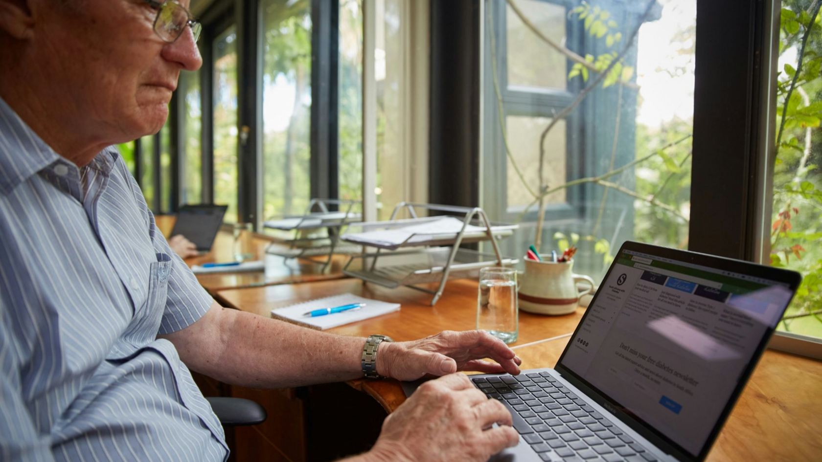 Как справляться с поведенческими изменениями у людей с деменцией