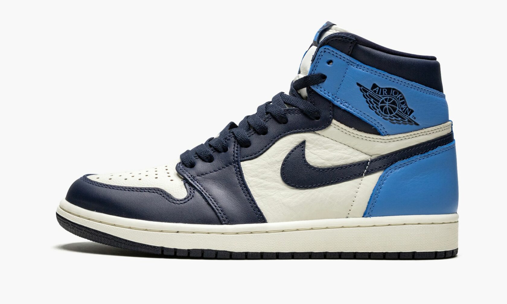 Nike air jordan 1 retro high blue and white best sale