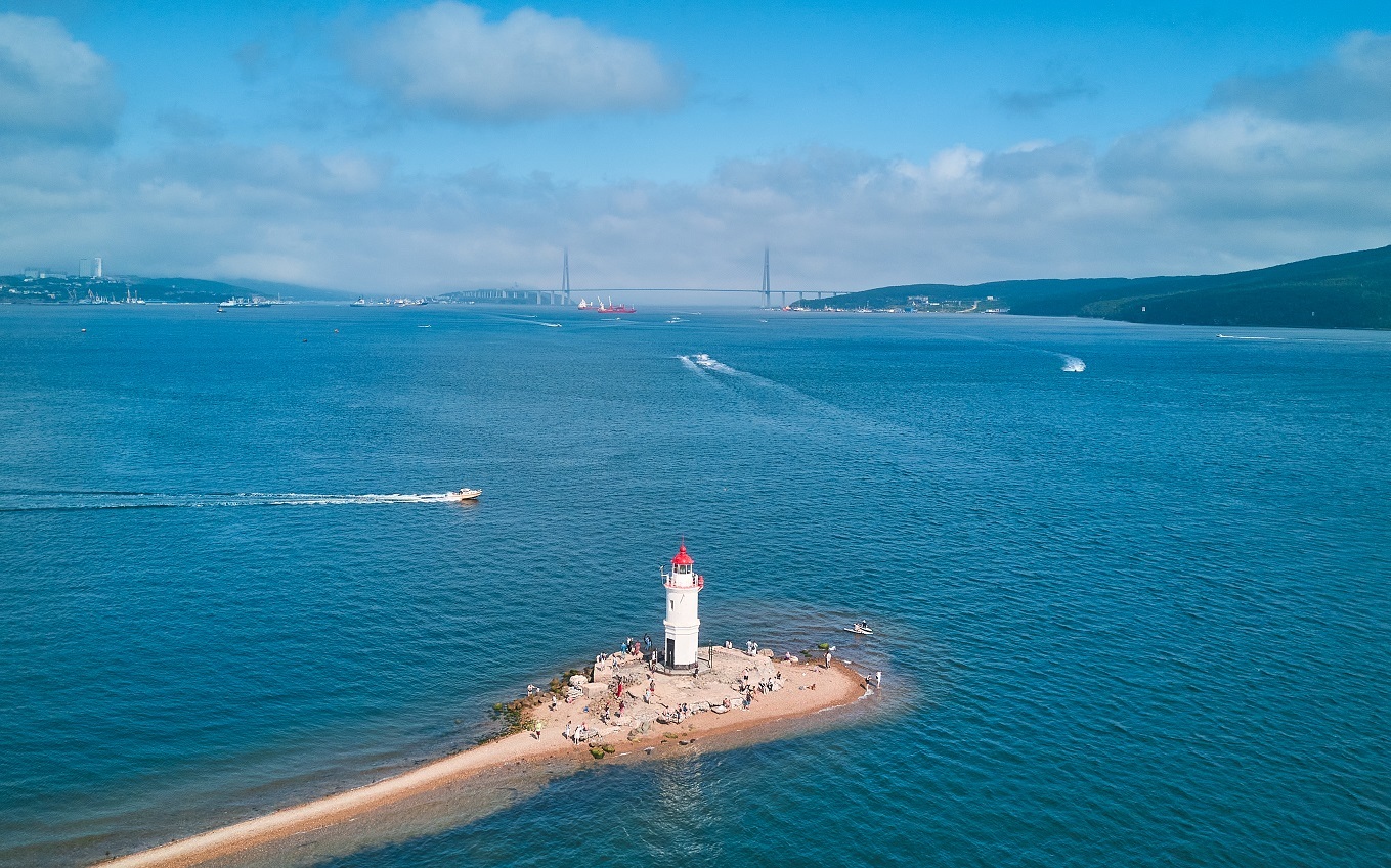 какое море во владивостоке