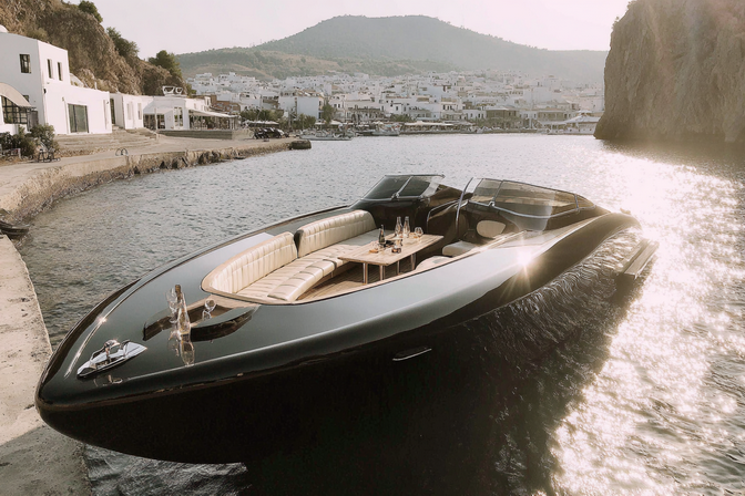 прогулочная лодка премиального класса