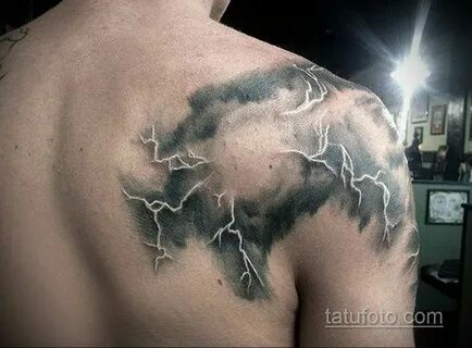 Что означает татуировка молния: символика и значения