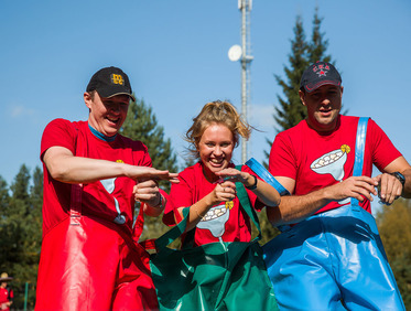 Заказать спортивный корпоратив для компании DNS