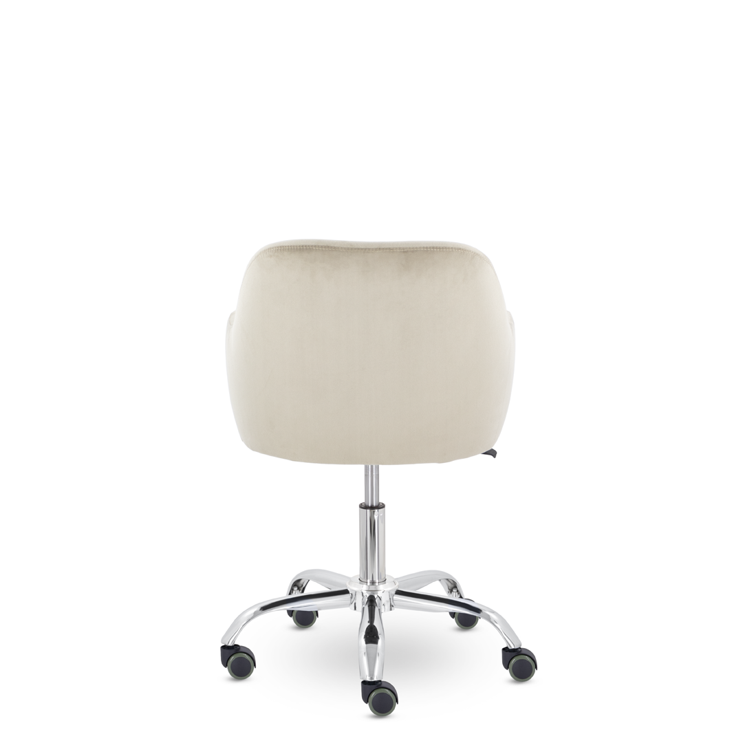 Кресло для работы за компьютером в офисе и дома