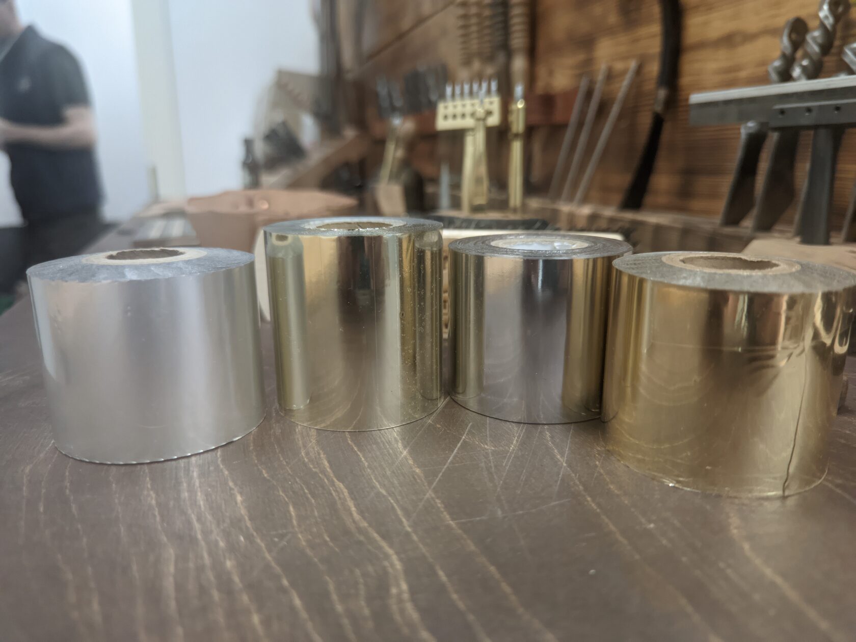 Фольга для тиснения по коже