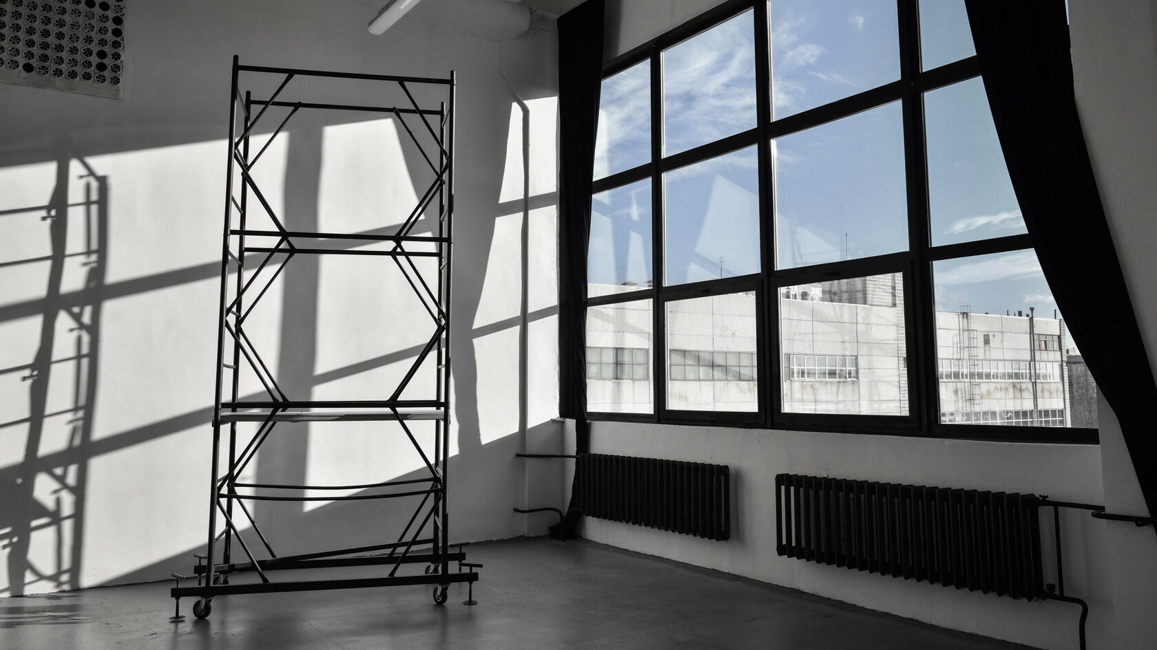 Зал-конструктор MOBY в фотостудии ЭЛЕКТРОЗАВОД ⚡