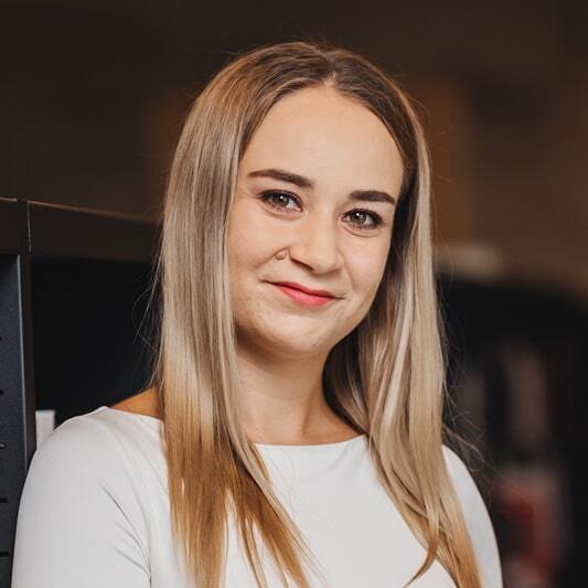 Uzņemšana pamatskolā un vidusskolā - Ekziperī Starptautiskā skola