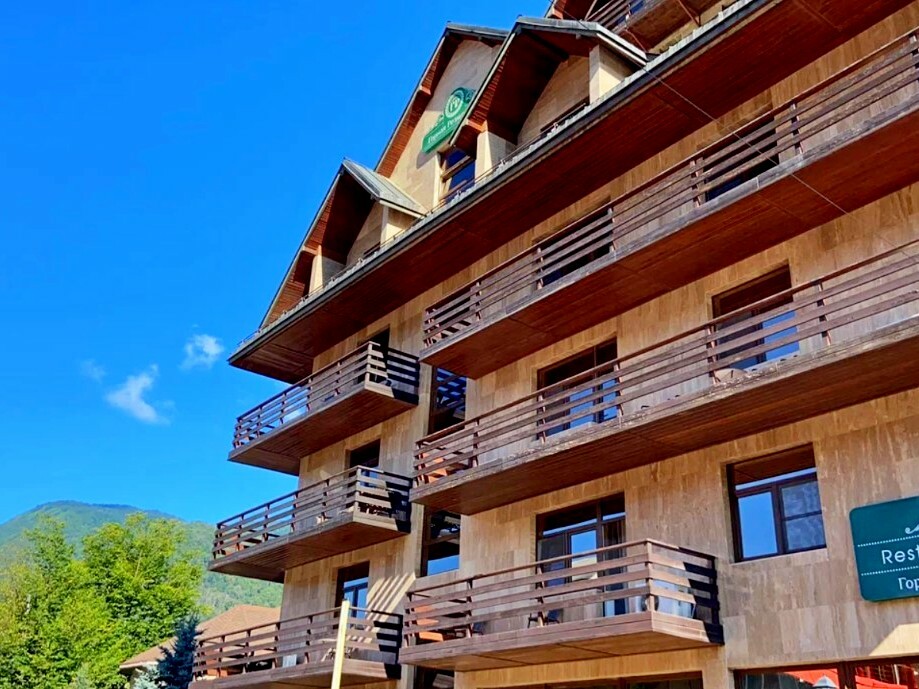 эсто садок сочи горная резиденция. горная резиденция 4 красная поляна. горная резиденция 4 красная поляна. отель горная резиденция красная поляна. гостиница сочи.