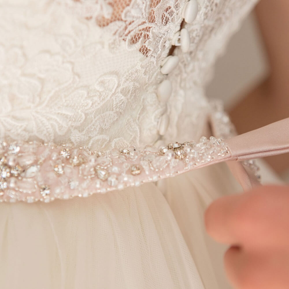Услуги по ремонту свадебных платьев, которые мы оказываем