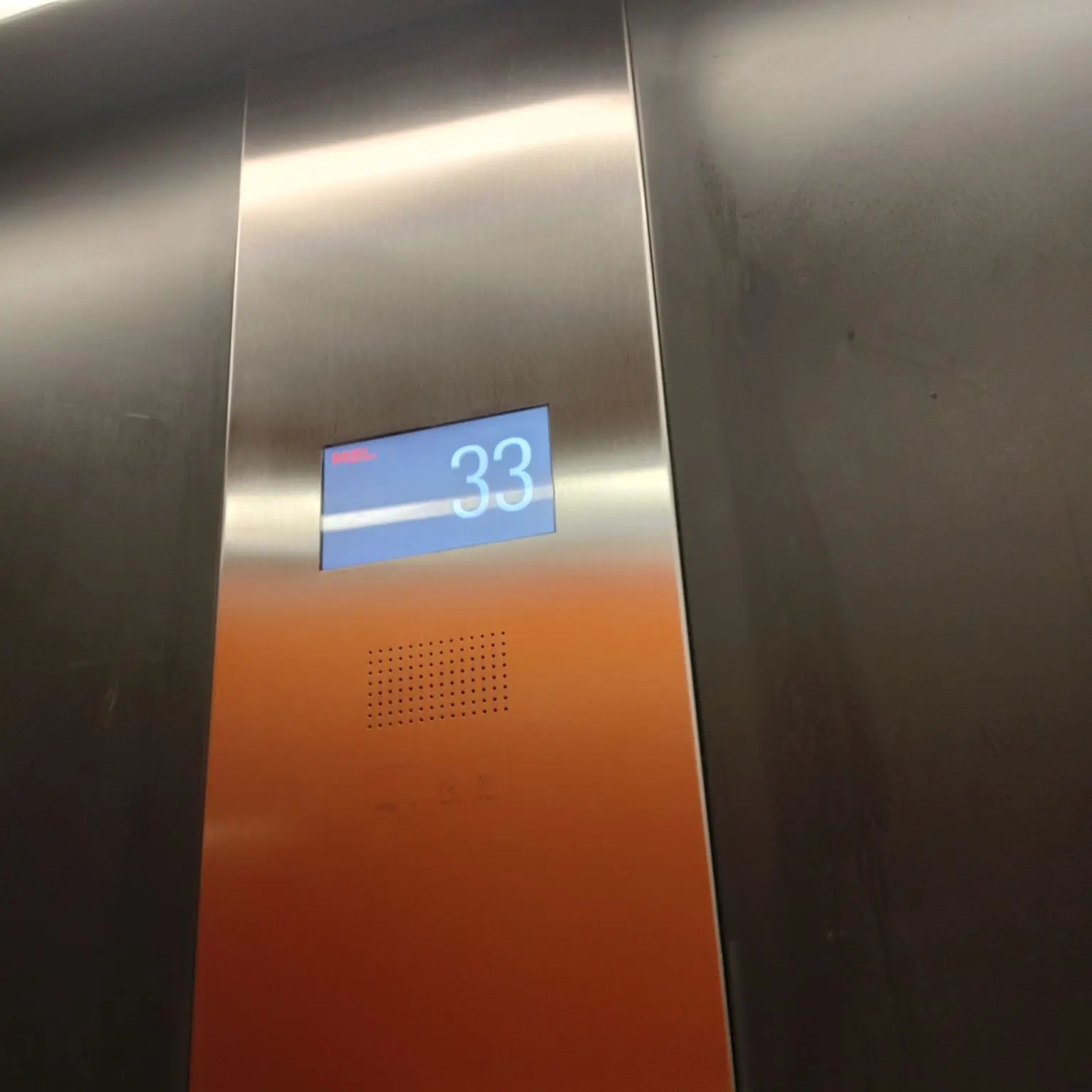 Реставрация панели управления лифта: до реставрации