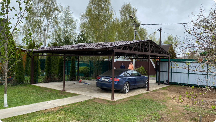 Двускатный навес для автомобиля