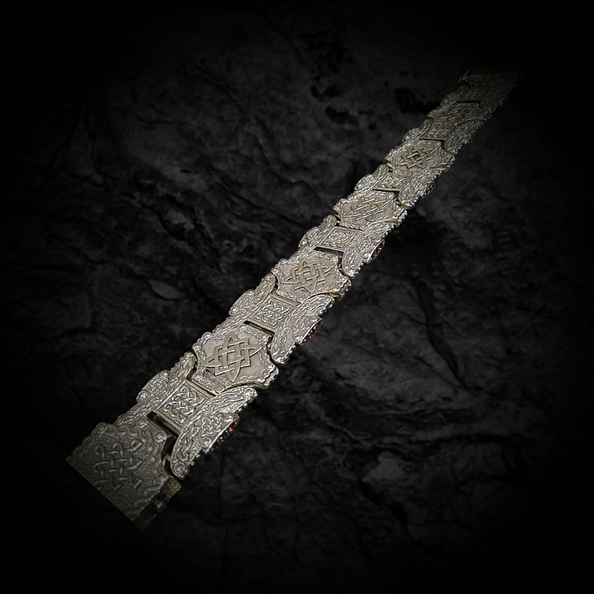 серебряный браслет мужской массивный, браслет славянский мужской, браслет славянский серебро.