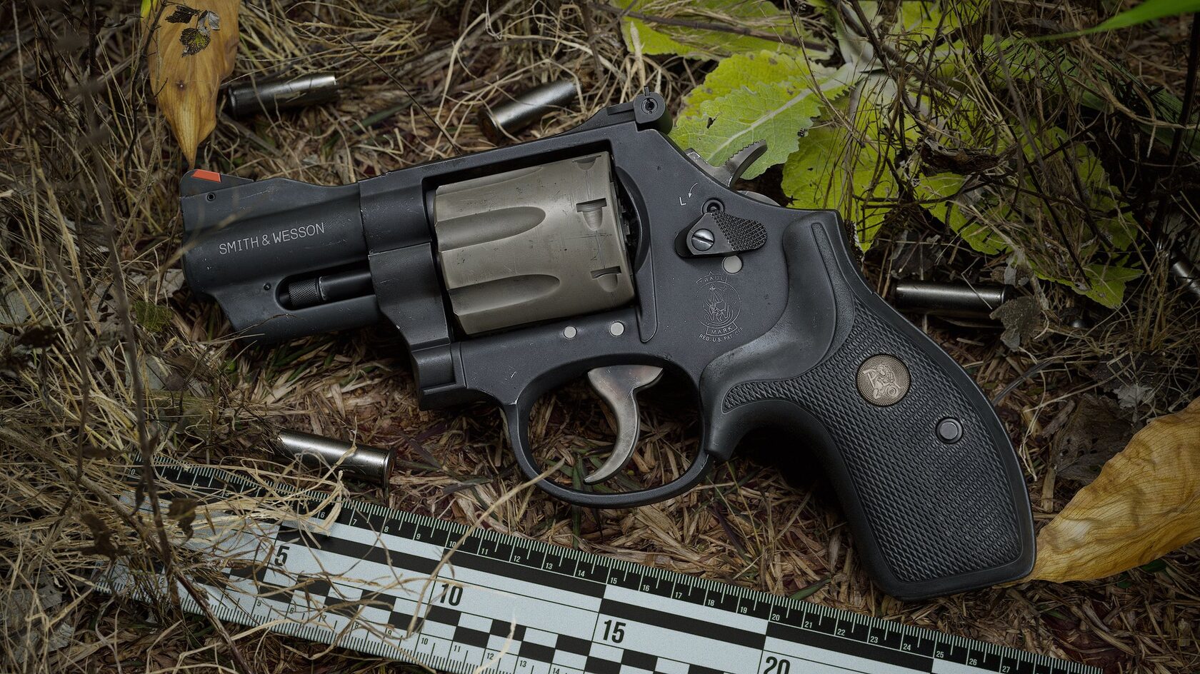 Revolver game asset render