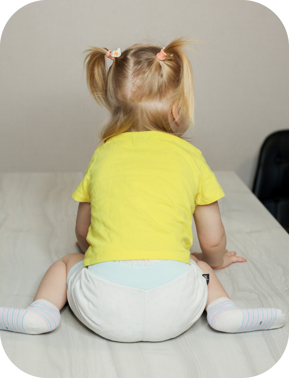 Чем опасна поза лягушки (W-поза) для детей с ДЦП?