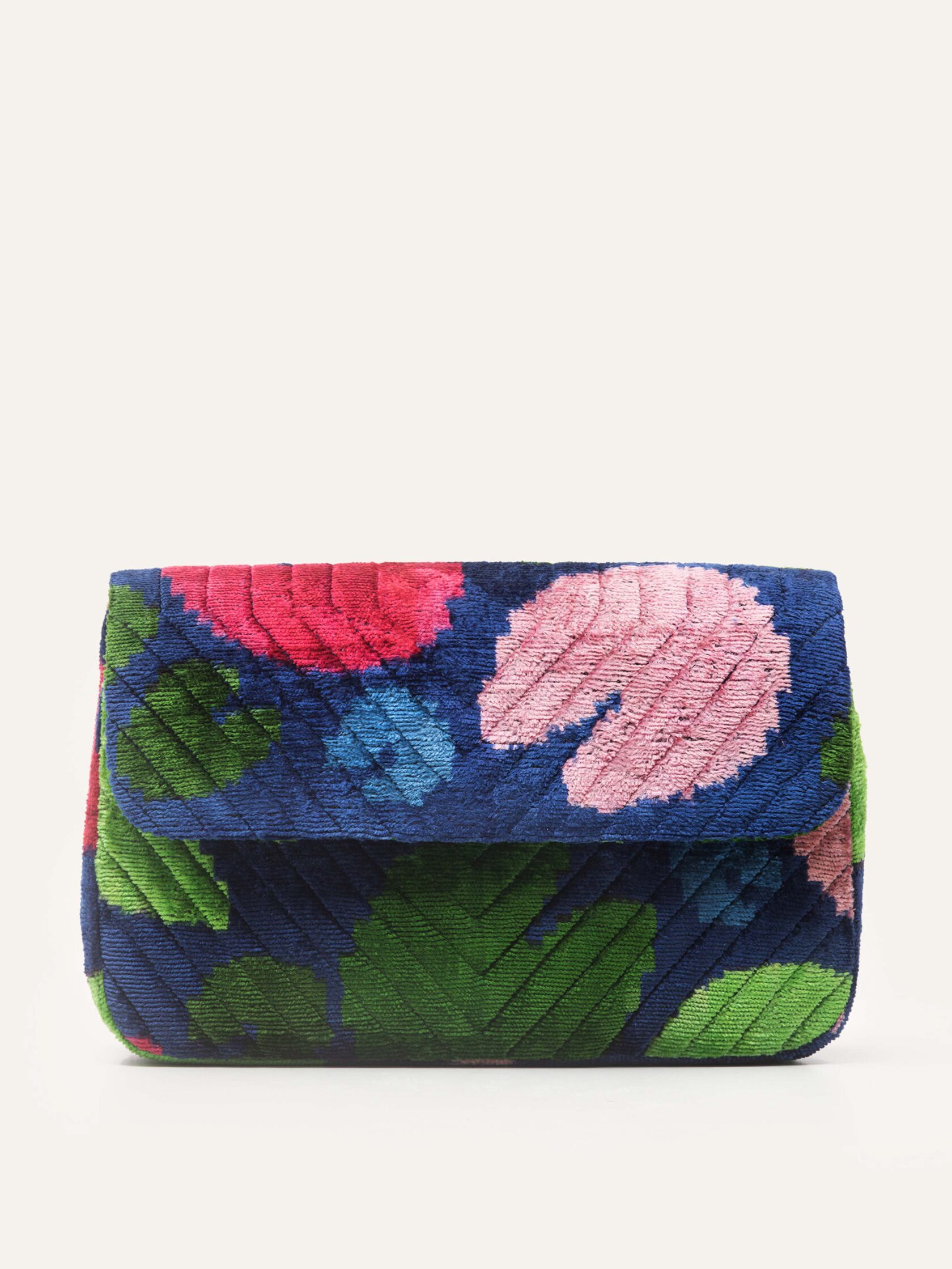 Тренды сумок осень 2025