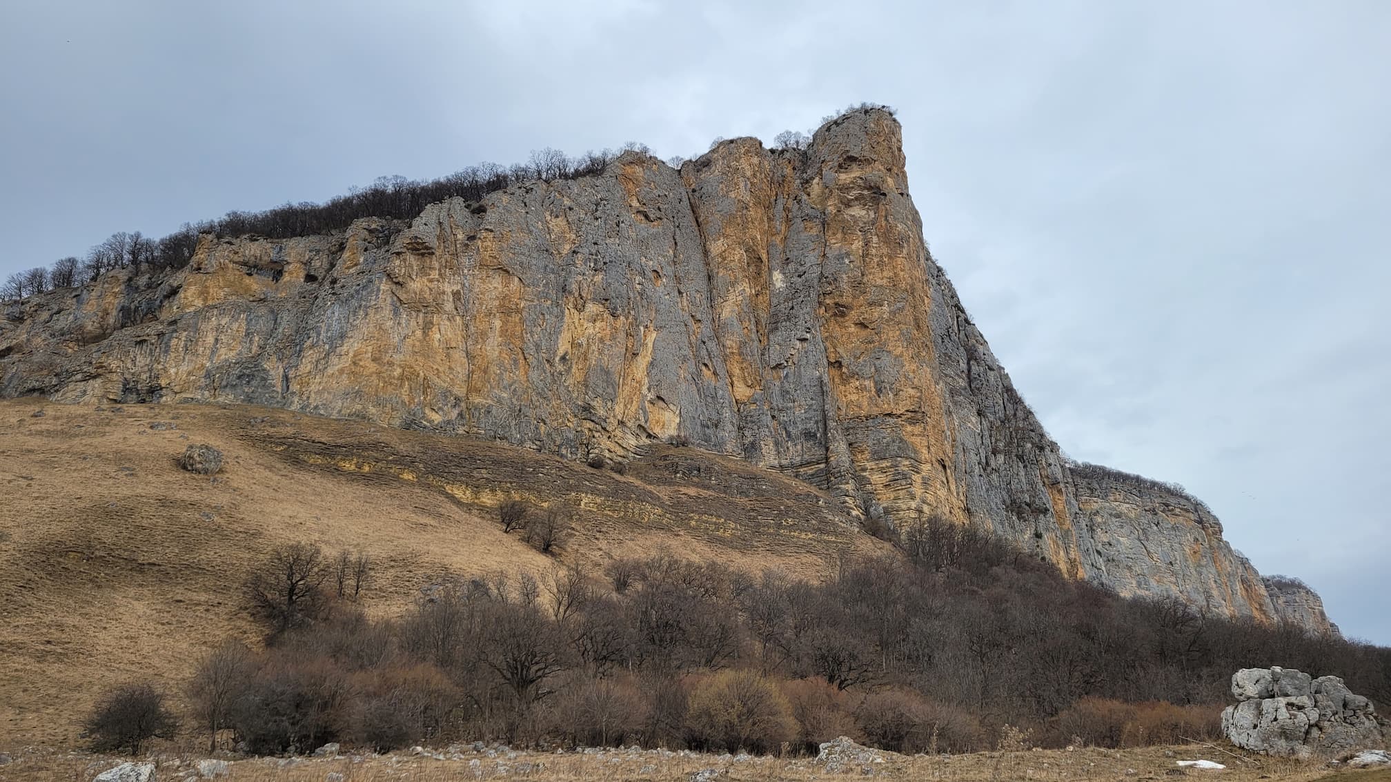 Горы и скалы Приморья. Описания, фото, видео, адреса, высоты. Культурное Приморье