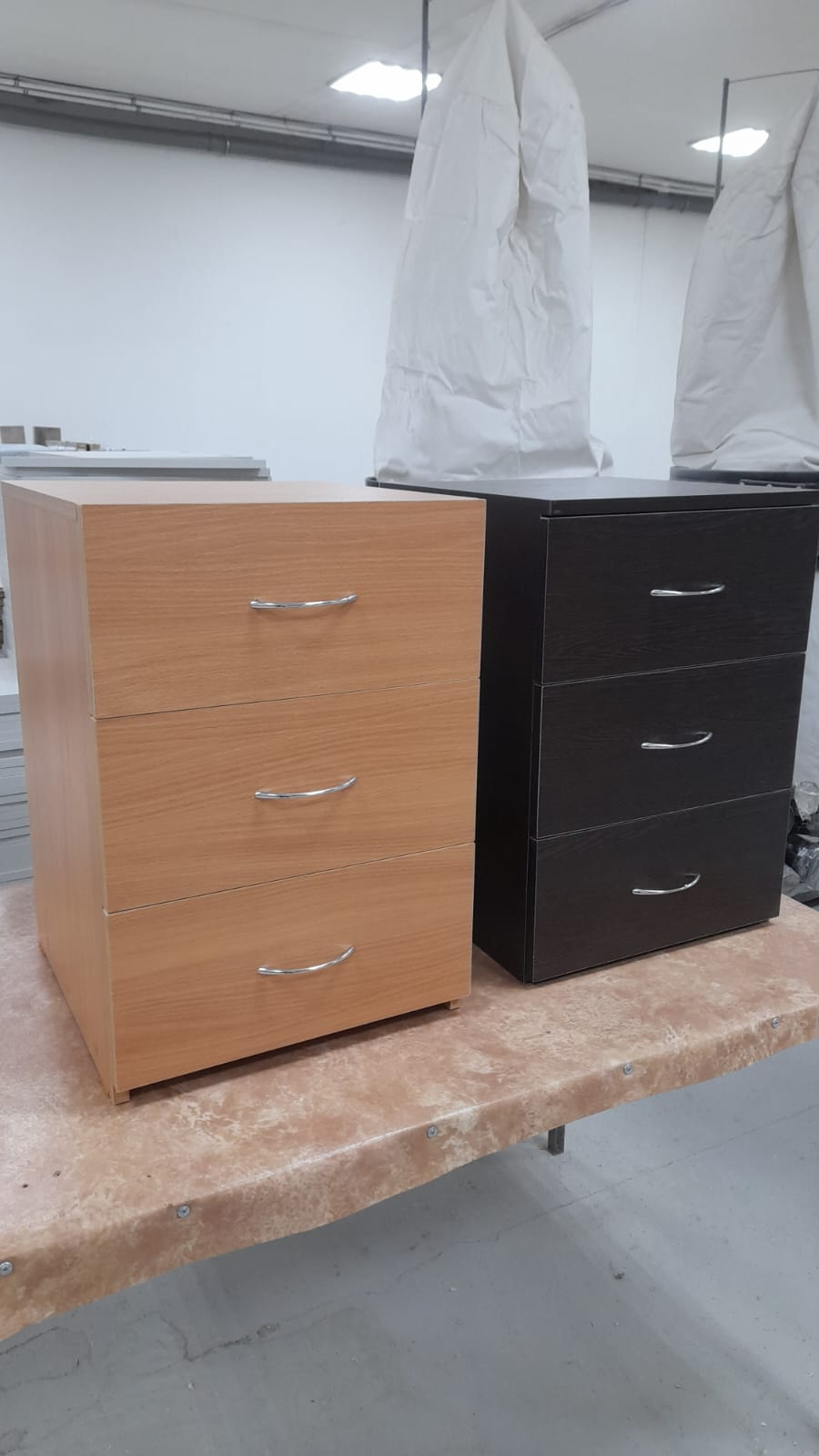 Тумбочки прикроватные 