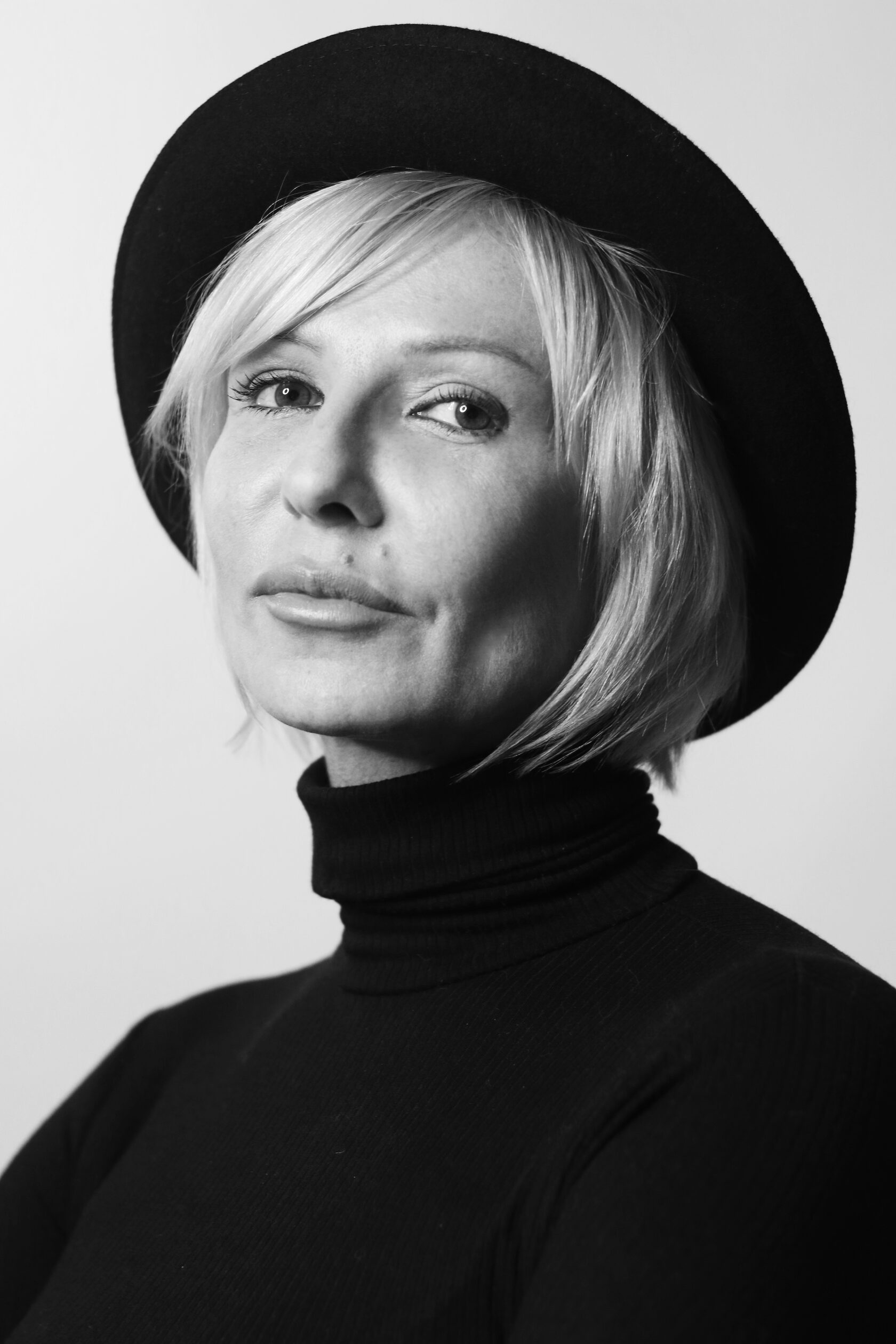 Анна Барац Фото
