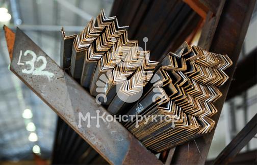 Уголки стальные