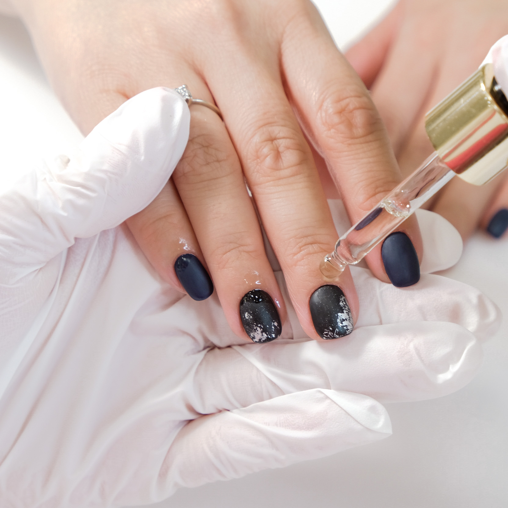 Цены на маникюр и педикюр в 4hands Братеево, метро Алма Атинская ...