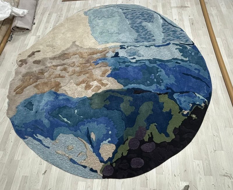 Finished round custom rug from the technical drawing