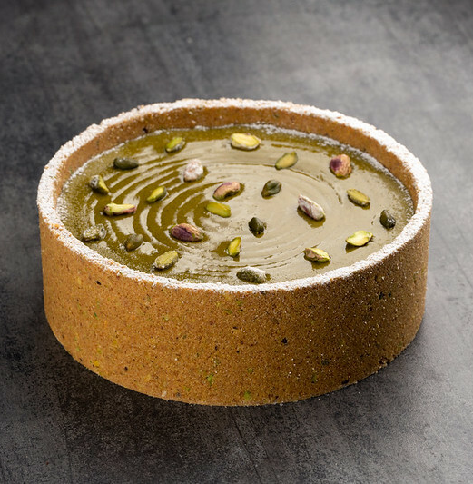 Pistachio baked cheesecake