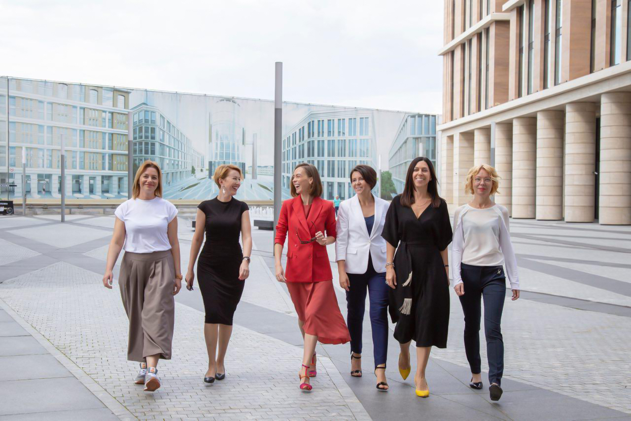 оэз дубна. салон красоты beauty фабрика самара. бьюти фабрика. Beauty fabrika лого. бьюти фабрика самара салон красоты.