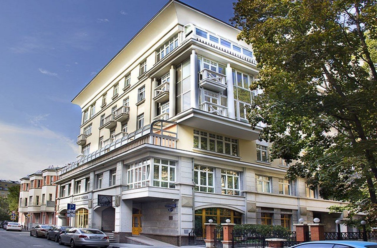 интерьеры домов агафуровых на сакко и ванцетти. малый козихинский переулок москва. дом глава 22. шестун смитанка смитанка серпухов. дом алексея сафонова ставрополь.