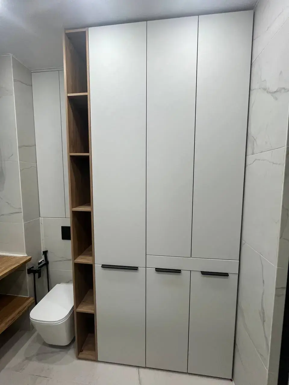 Мебель для ванной на заказ в Сургуте