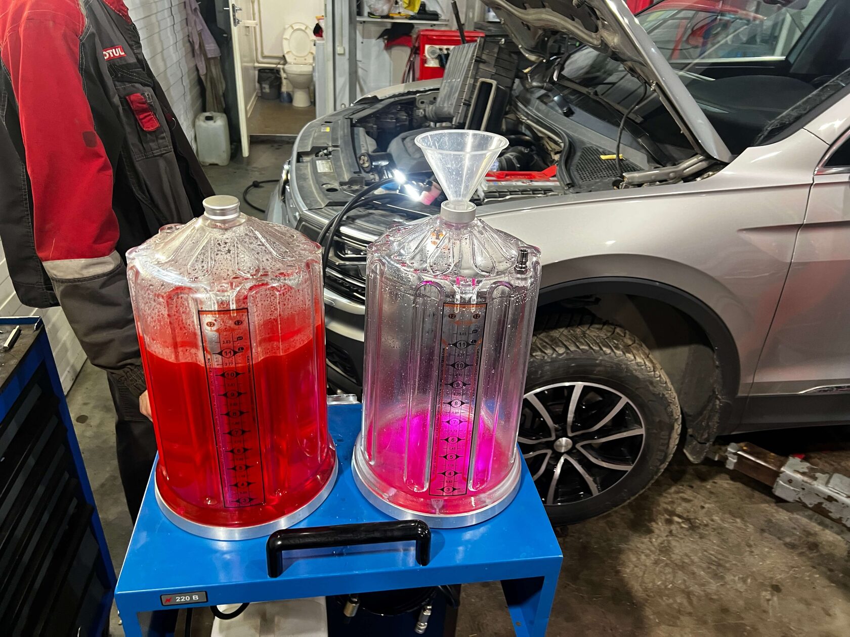 Финальный результат замены охлаждающей жидкости на Tiguan