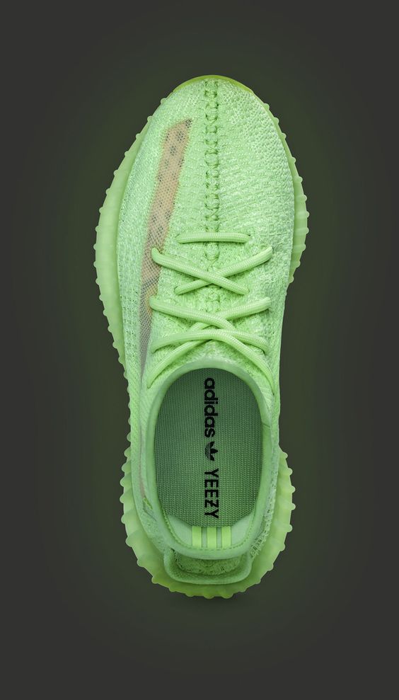 Yeezy Boost 350 V2 Glow in Dark